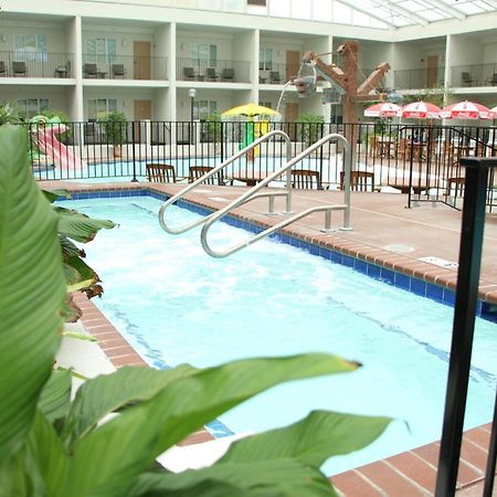 Adventureland Inn Altoona Exteriör bild